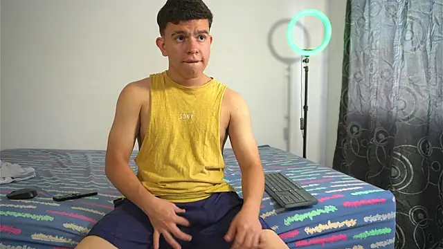 Max ethan5 online show from November 2025 02:06:02 PM