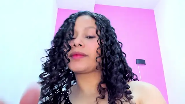 Veronica sexy69 online show from November 2025 07:13:01 PM