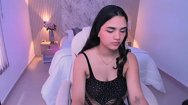 Kim stonee online show from December 2025 07:34:02 PM