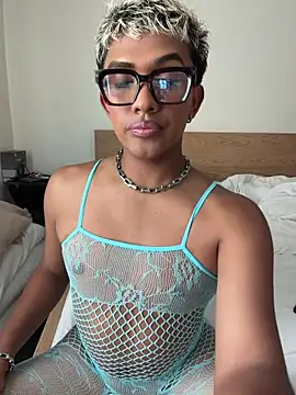 Snapshot of Ashleythelatina chatting on July 2026 06:43:02 PM Ashleythelatina online show from July 2026 06:43:02 PM
