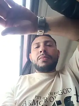 MAX Jhonnson online show from November 2025 09:14:01 PM