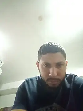 MAX Jhonnson online show from November 2025 01:19:01 AM