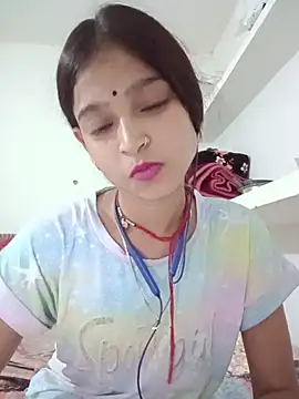 Mohnicute online show from May 2026 10:49:02 PM