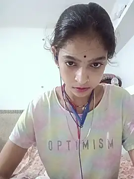 Mohnicute online show from June 2026 07:30:02 PM