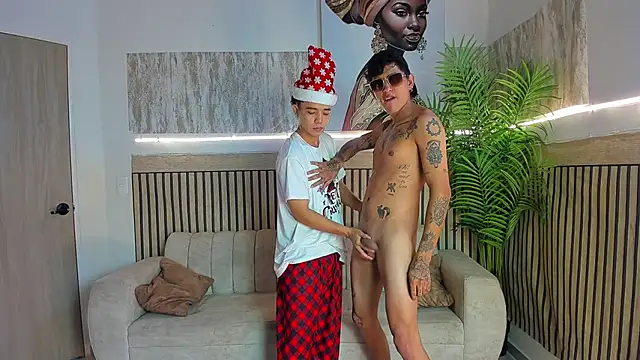 Snapshot of Justingsex1 chatting on November 2025 05:41:01 AM Justingsex1 online show from November 2025 05:41:01 AM