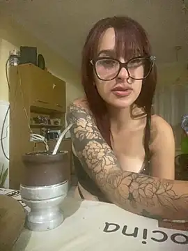 Taurina0105 online show from March 2026 06:18:02 AM