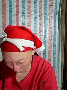 girl-hot2x online show from April 2026 01:16:02 PM