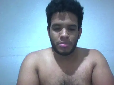 Snapshot of josecamsex27 chatting on November 2025 03:50:02 AM josecamsex27 online show from November 2025 03:50:02 AM