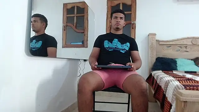 Snapshot of mathews___ chatting on November 2025 03:56:01 AM mathews online show from November 2025 03:56:01 AM