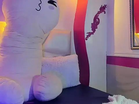 dulce gray online show from November 2025 01:54:01 PM