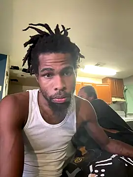 wearefreaks08 online show from November 2025 03:17:01 AM