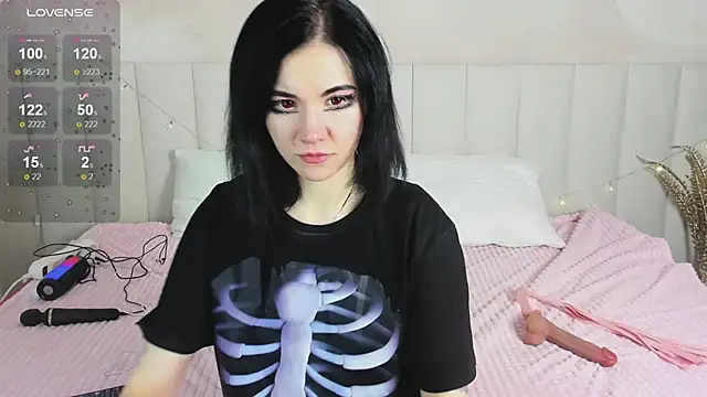 Lina Moony online show from January 2026 01:53:02 AM