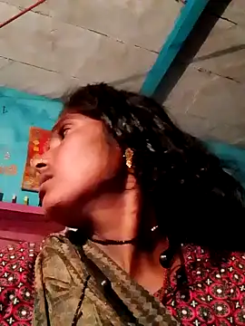 Neha cut79 online show from November 2025 04:03:01 PM