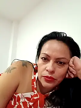 kristal253 online show from November 2025 12:10:02 AM