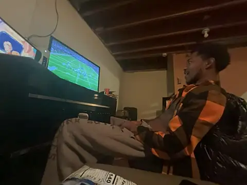 100blkdav online show from April 2026 04:30:01 AM