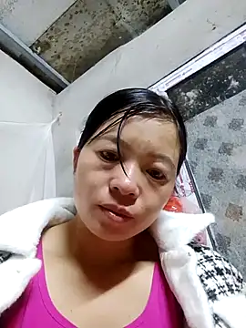 may-man online show from November 2025 10:19:02 PM