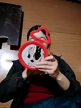 may-man online show from November 2025 12:44:02 PM