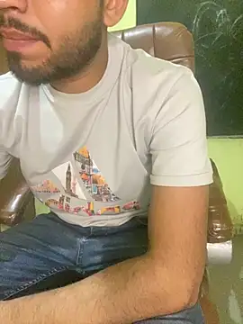 hotyyyyjonny online show from April 2026 12:00:02 PM