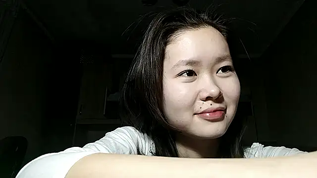 HuldaKye online show from November 2025 12:16:02 PM