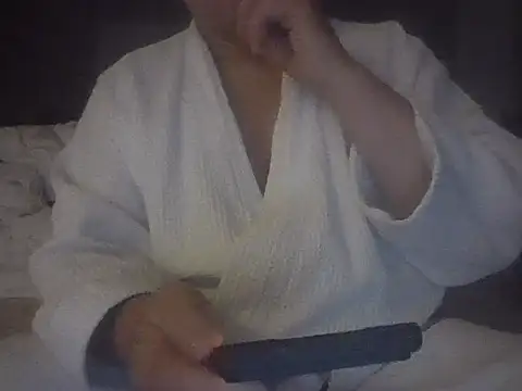 Snapshot of sssuka chatting on May 2026 09:09:02 PM sssuka online show from May 2026 09:09:02 PM