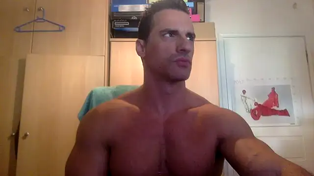 bubblemaleass35 online show from November 2025 11:42:02 AM