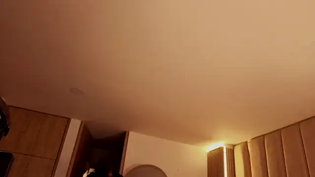 Iamnyxy online show from March 2026 11:06:02 AM