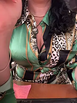 Deessenympho online show from April 2026 08:15:02 AM