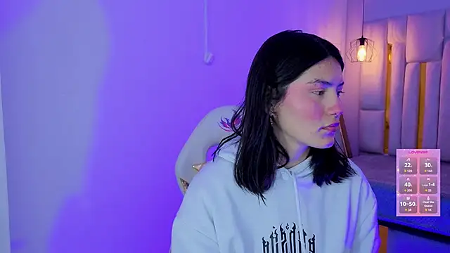 Brandy collinss online show from February 2026 11:39:01 AM