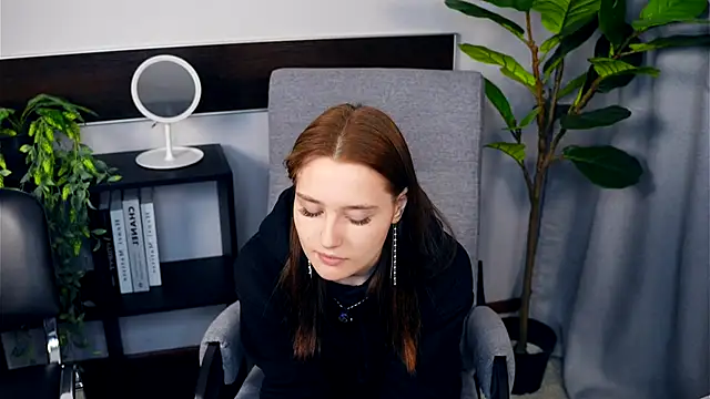 IsaParadiso online show from November 2025 08:35:01 AM