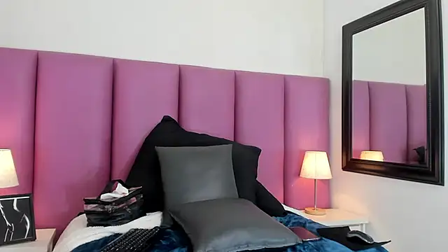 AlexaBellanova online show from July 2026 04:25:02 PM