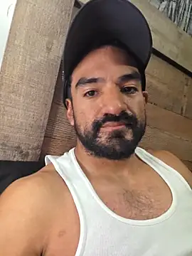 piggylatino online show from April 2026 06:09:01 AM