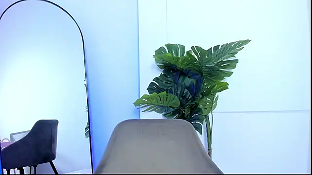 KaliBloom online show from February 2026 11:31:02 PM