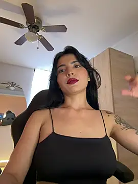 Cristal Cerati  online show from April 2026 09:41:02 PM