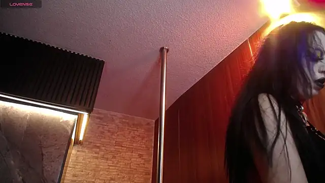 Belladonna trix online show from April 2026 07:00:01 PM