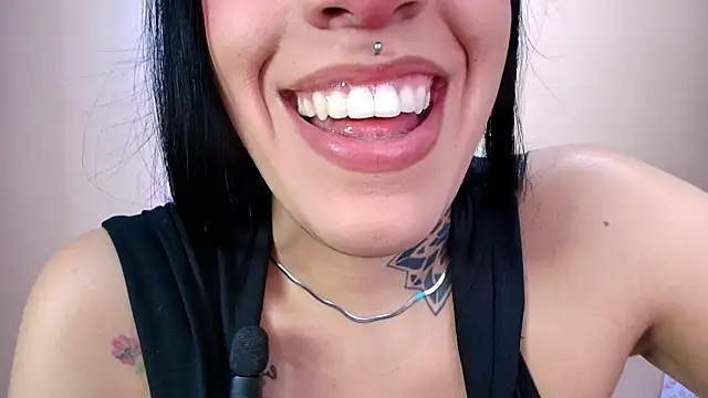 Snapshot of catte_jensen chatting on February 2026 01:37:02 AM catte jensen online show from February 2026 01:37:02 AM