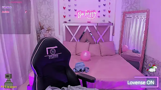 ISABELA TAY online show from March 2026 11:28:02 AM