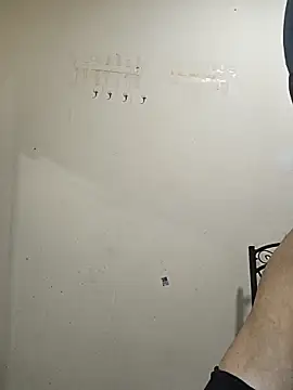 Hamoudy50 online show from November 2025 10:42:02 PM