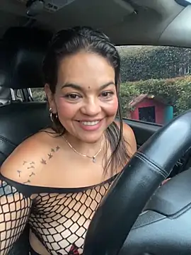 tasha velvet online show from April 2026 09:39:33 PM