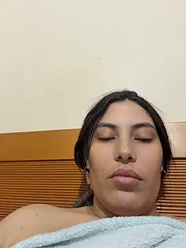 Snapshot of Anna_Bitch_Disgusting chatting on May 2026 08:21:01 AM Anna Bitch Disgusting online show from May 2026 08:21:01 AM