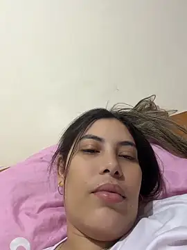 Snapshot of Anna_Bitch_Disgusting chatting on June 2026 02:05:02 AM Anna Bitch Disgusting online show from June 2026 02:05:02 AM
