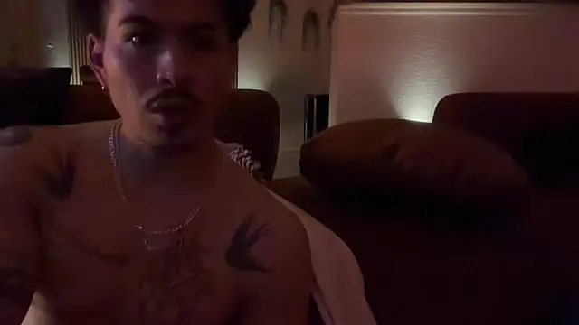 nudecouple100 online show from November 2025 03:05:01 AM