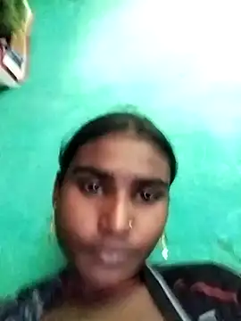 Big Lovexx online show from February 2026 09:17:01 AM