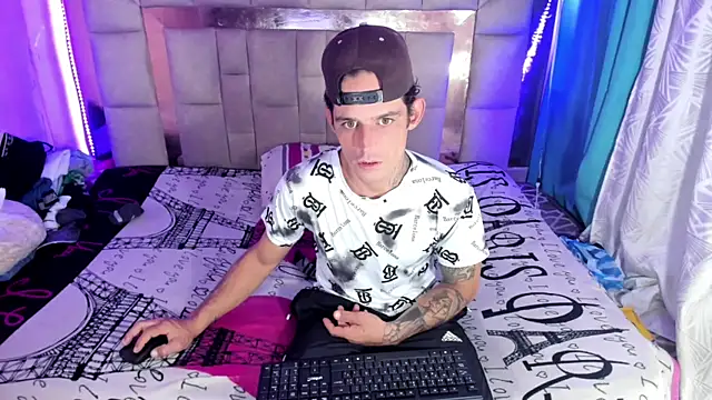 Sexybigjefffx online show from November 2025 10:08:02 PM