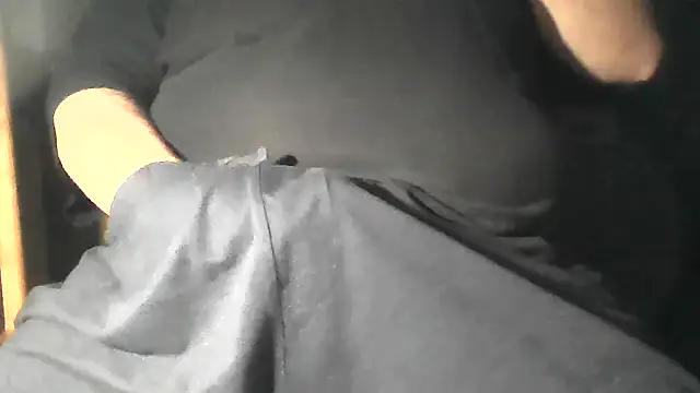 bigcumfrench online show from May 2026 05:45:02 AM