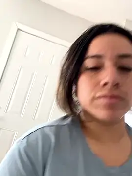 ymfg69 online show from January 2026 10:13:02 PM