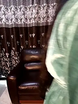 Angelic Princess online show from November 2025 11:05:01 AM