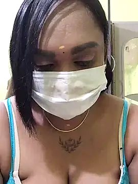 Dharshini98 online show from January 2026 05:22:02 AM