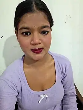 Snapshot of DIMPLE-GIRL88 chatting on November 2025 04:06:02 AM DIMPLE-GIRL88 online show from November 2025 04:06:02 AM