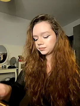 me liss online show from December 2025 02:59:01 PM