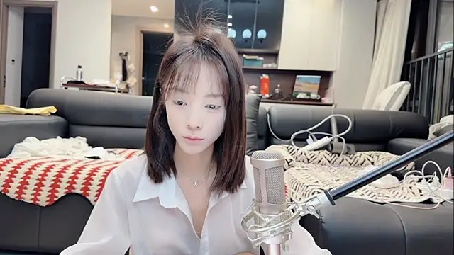 Butterbear online show from April 2026 12:38:01 PM